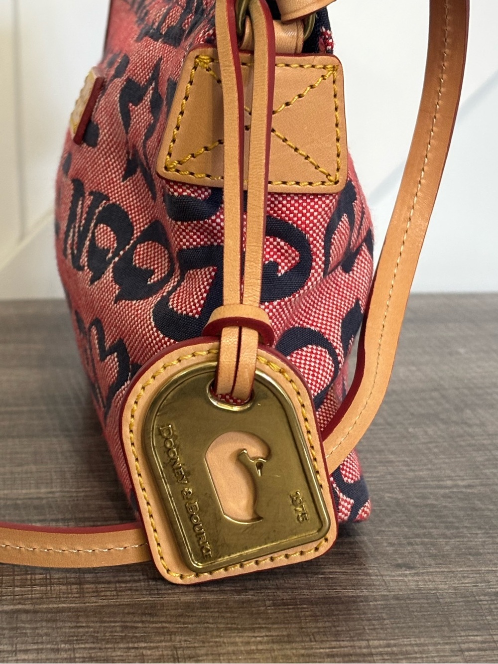 Y2K-era Dooney & Bourke Crayon Graffiti Hearts & Stars Pouchette Crossbody Bag - Picture 5 of 15